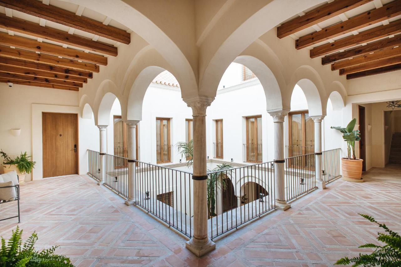 Casa Del Rey Sabio Aparthotel Seville Exterior photo